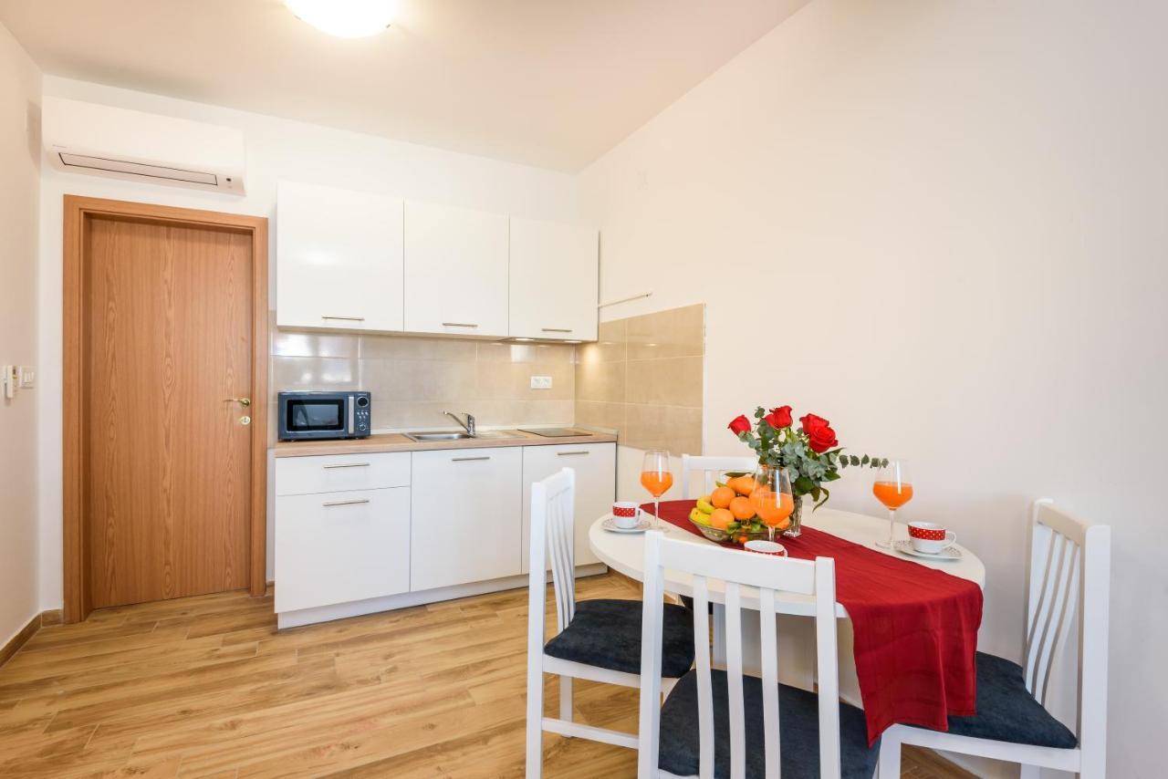 Apartman Ana, Меткович Экстерьер фото